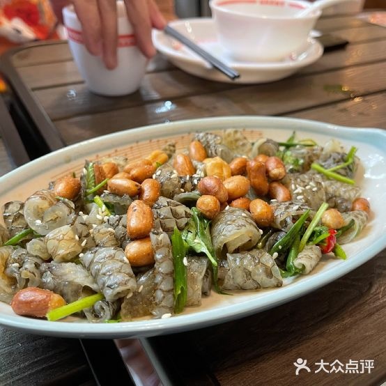 红鼻显顺德煲仔饭·啫啫煲(岭南天地店)