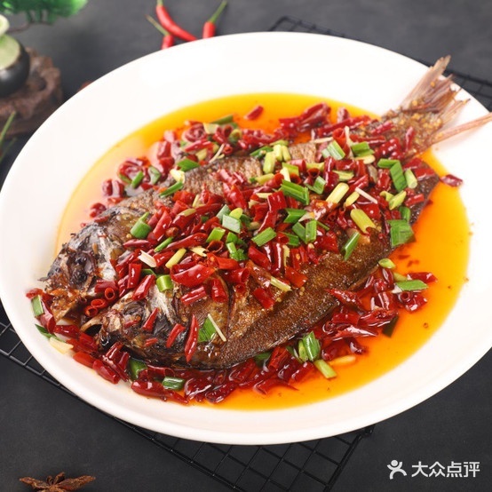 小武盘湘腊鲢鱼稀饭菜
