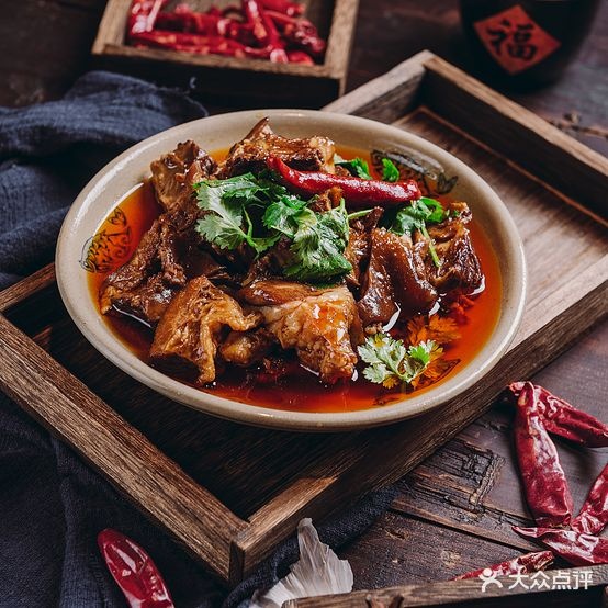 水口耙刘燹羡牛肉火锅(鄂州吾悦广场店)