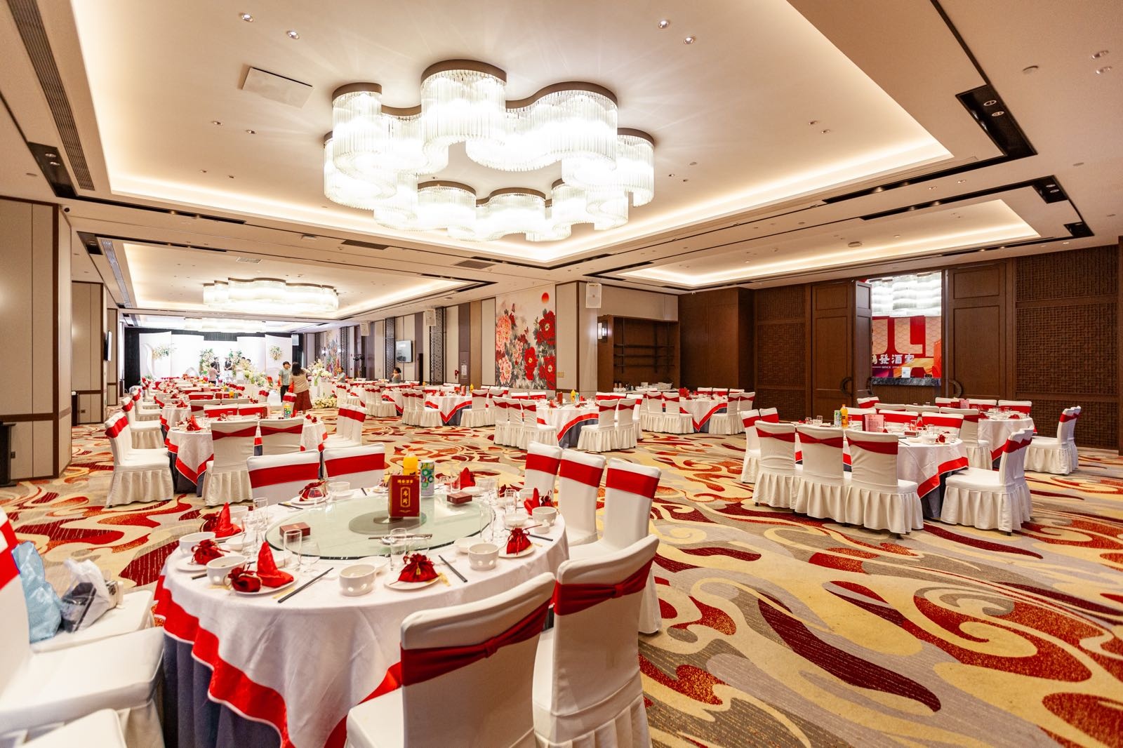 鸿发酒家(海迪中心店)