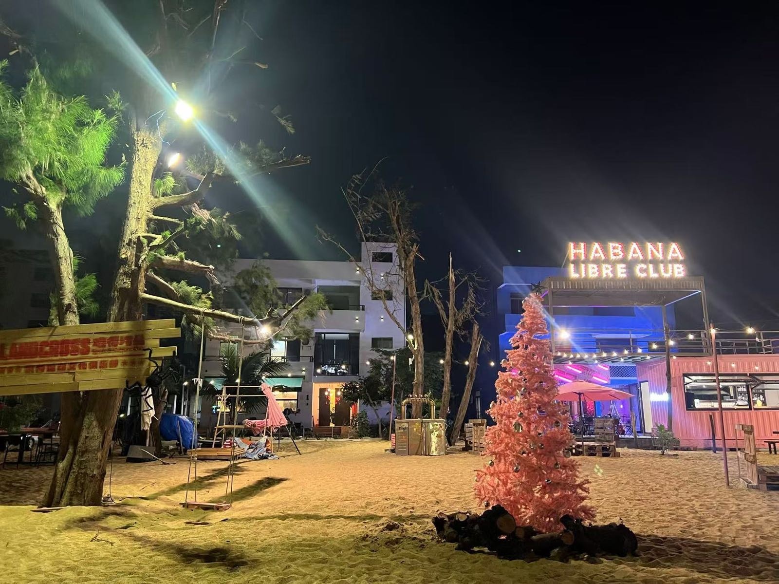 Land Cross·难得垮丝·滨海运动文化俱乐部