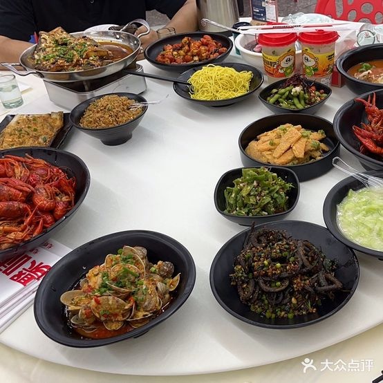聚味翟记龙虾堂(大塘总店)