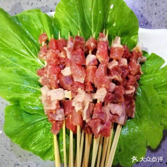 撸啊撸到三牛肉串(瓦窑店)