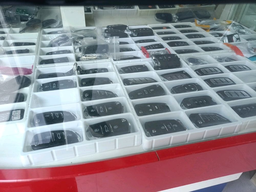 建工开锁汽车钥匙