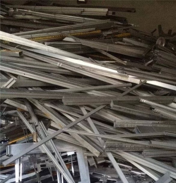 高价收废品(华照村店)