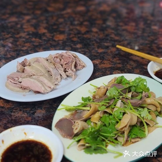 老牌桐坑鹅鸭肉炒粿条汤