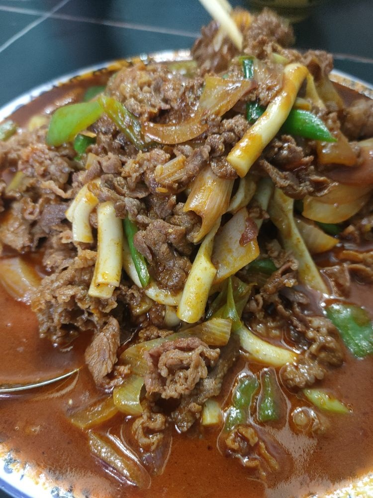 清真临夏大胡子炒肉片店