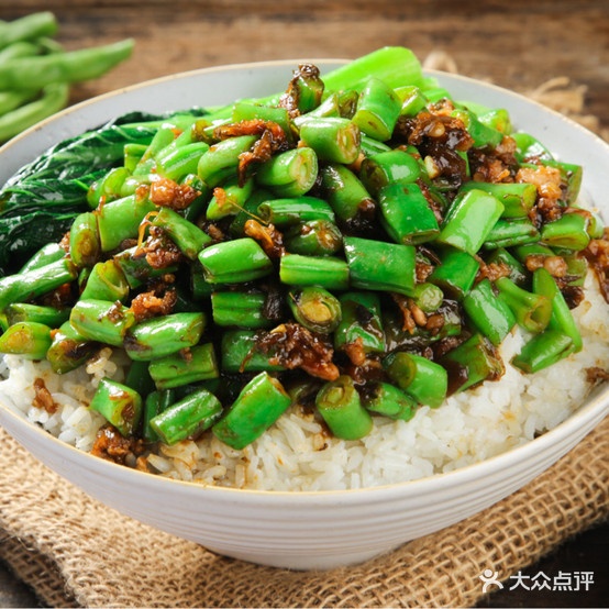 春盛香港茶餐厅(东盟店)