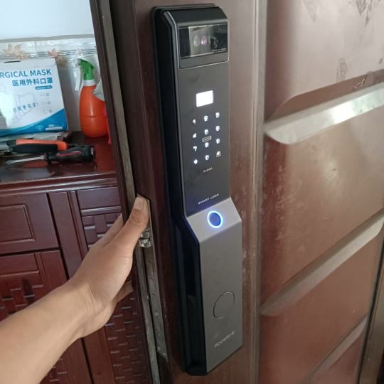 黑鹰开锁换锁