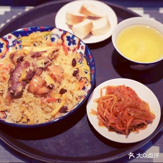 克孜乐姑黎靠肉抓饭店