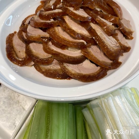 滨尚小镇北京梨木烤鸭(滨尚雅居店)
