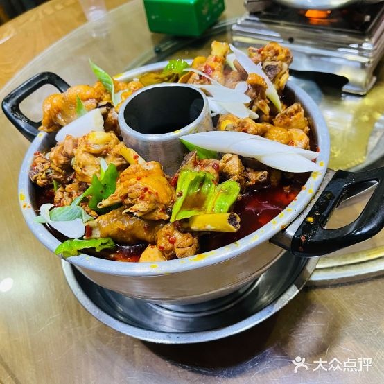 童氏创始国场火锅鸡(畔山林语店)