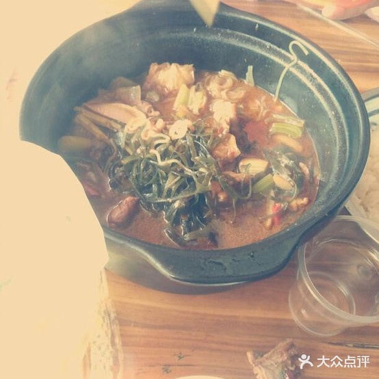 重庆鸡公煲家常菜(黄州开发区学生街店)