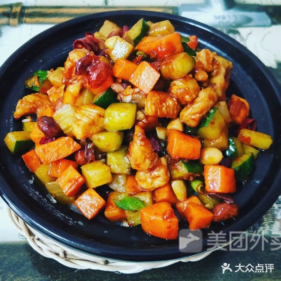 煲子煲(贺兰旗舰店)