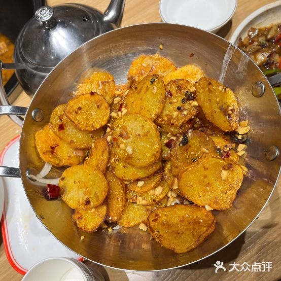 冬北溢家人铁锅炖(旭辉·御府东区店)