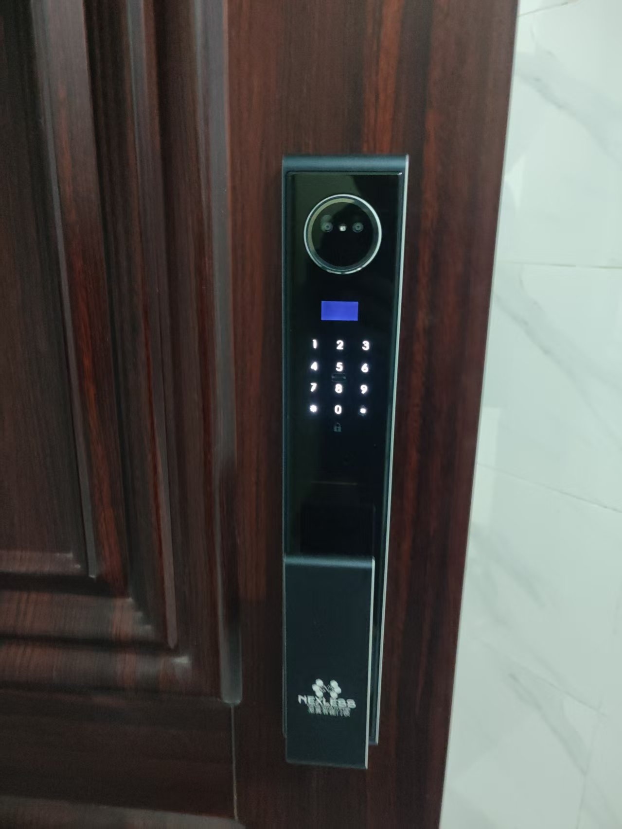 成都智能锁批发销售安装中心(摩尔车汇广场店)