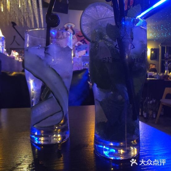 甘F餐吧烧烤海鲜夜宵