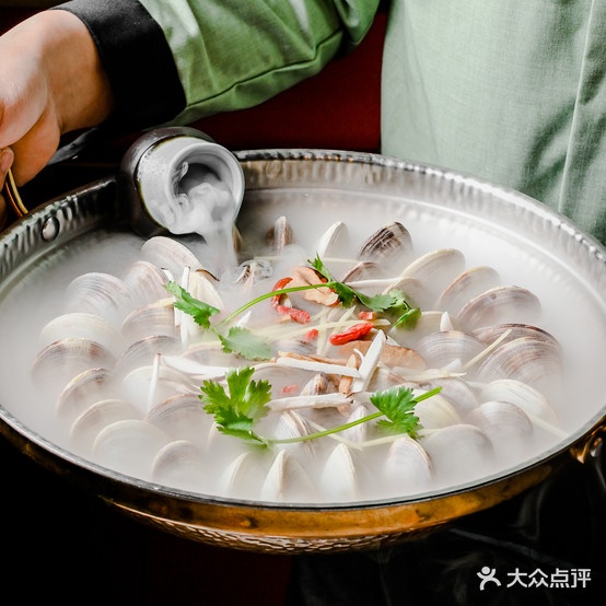 卜卜鲜·顺德佬鲁菜馆(晋阳街店)