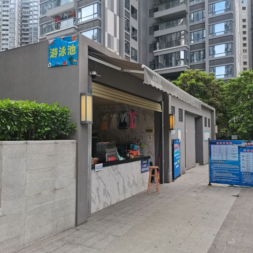 华廷悦府-游泳池