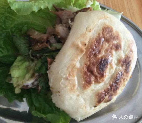 一品香老牌肉夹馍