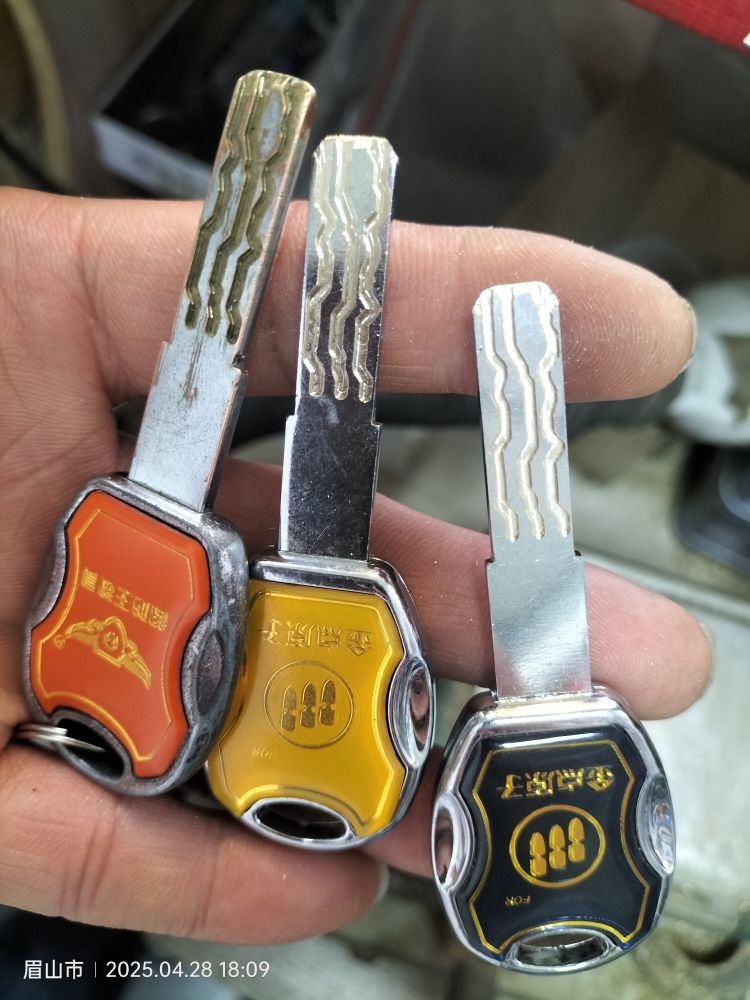何师开锁(中铁仁禾店)