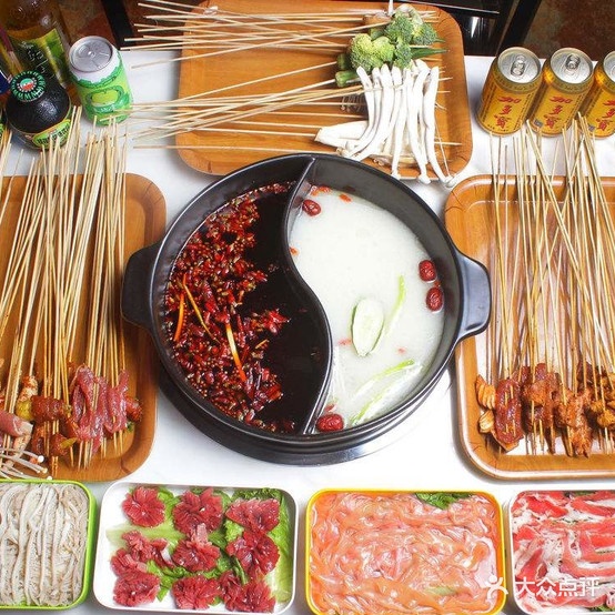 龙师兄巴蜀串串火锅店(梅州分店)