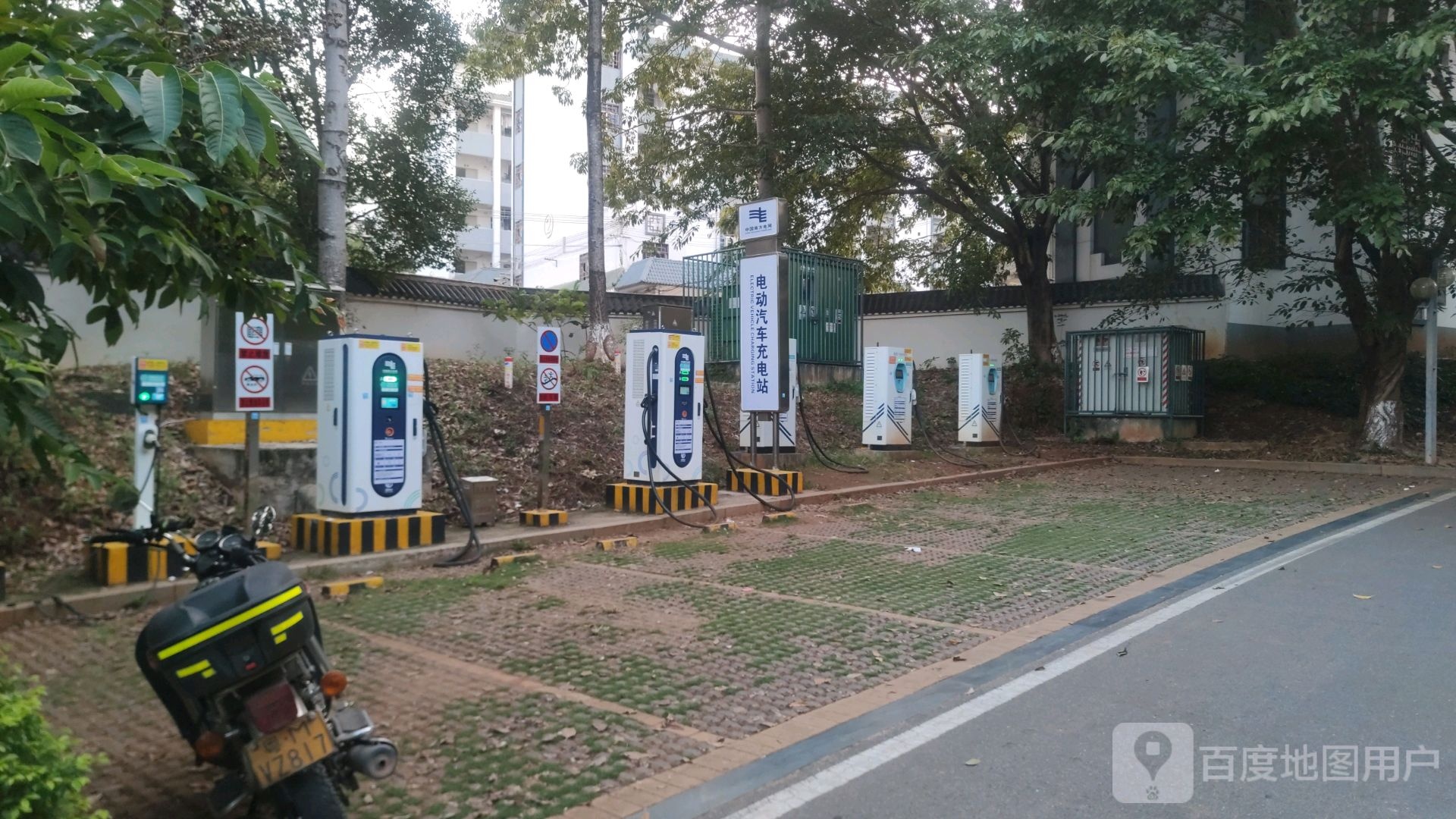 南方电网充电站(梅州市梅县区人民广场停车场站)