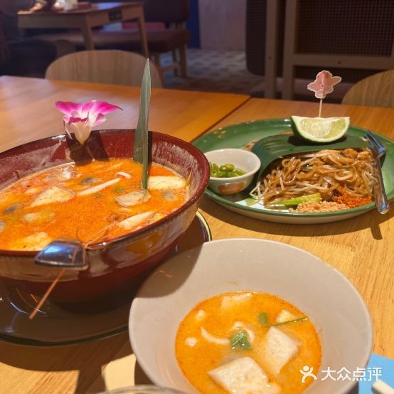 POKIPOKI泰食谷仓东南亚菜(卓悦INTOWN购物中心福田店)