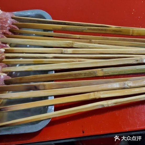 大小竹签烤肉(淮河大道一店)