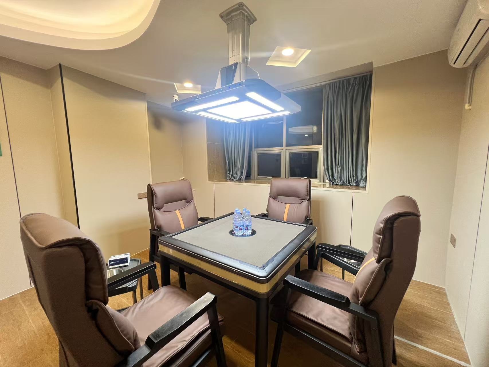 旺得发24h自助棋牌室