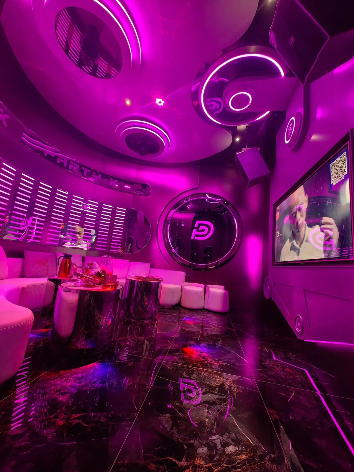 鼎豪公馆KTV(真光路店)