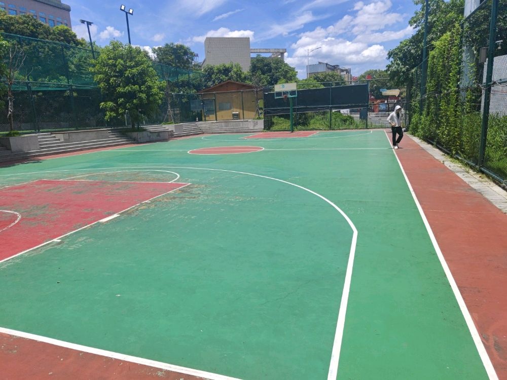 大儒户外体育场