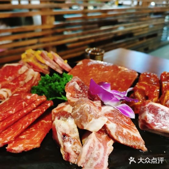 牛九日式炭火烧肉店(THE ONE购物中心)