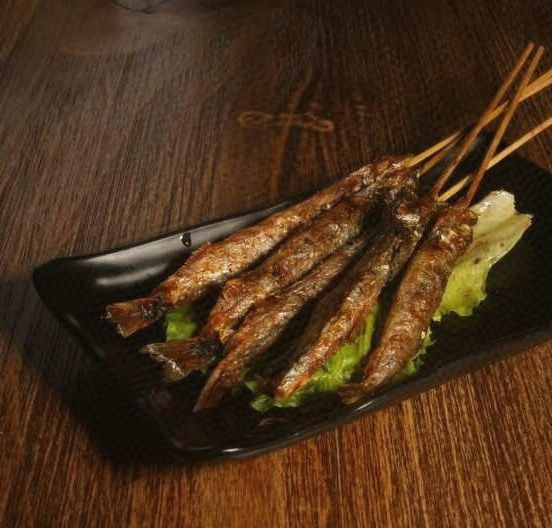 威力古·烧烤食材店