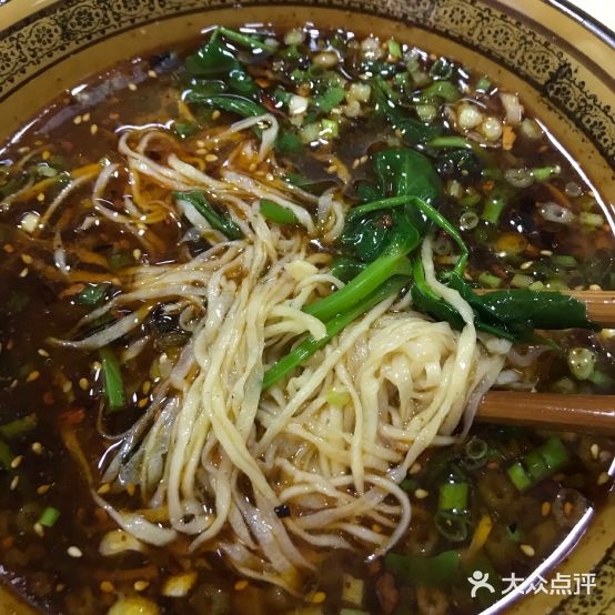 老汤卤肉面(川江小区店)