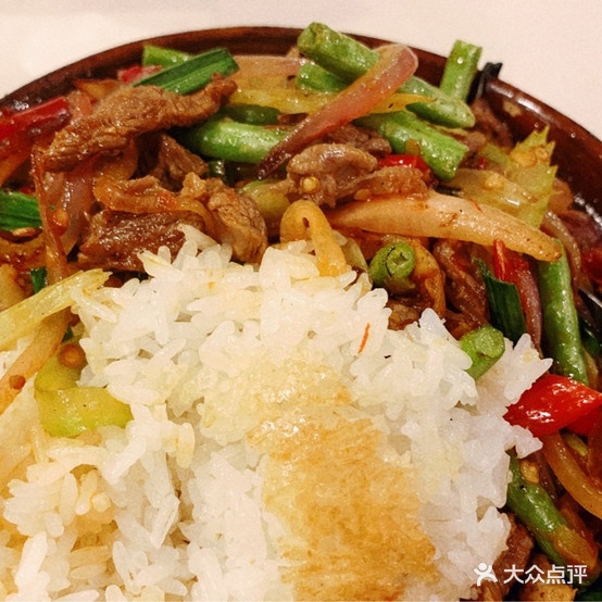 晓关砂锅饭(宣恩一店)