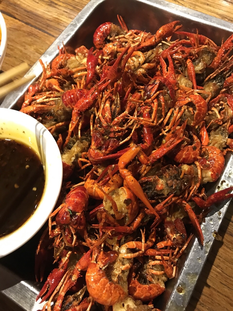 小钱家·龙虾烧烤·夜宵大排档(虹桥商务区店)