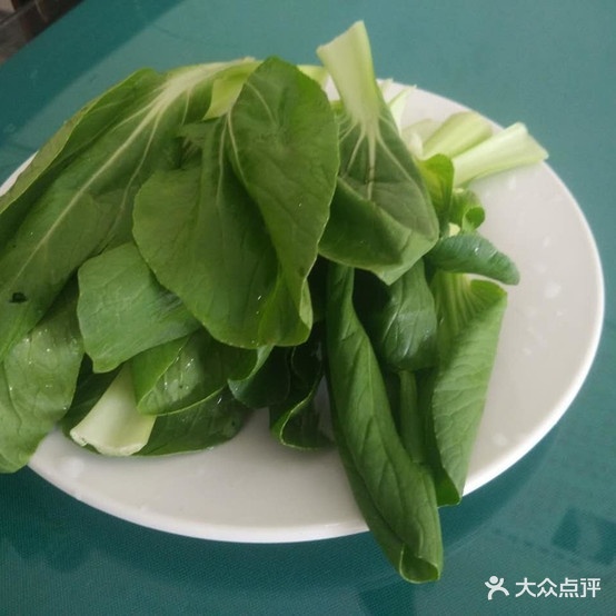 一面缘牛排板面店