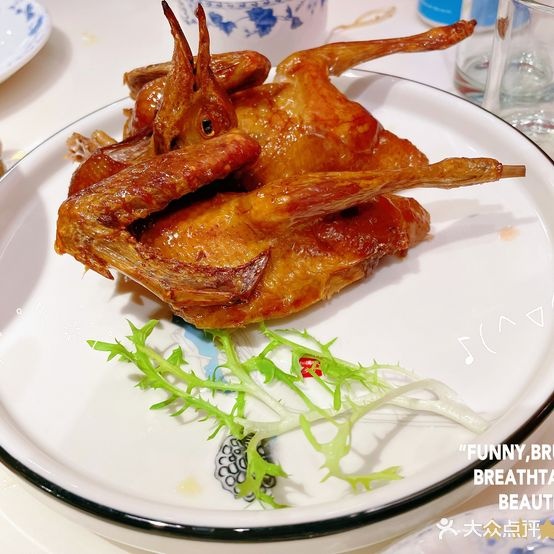文记乳鸽王烧腊·粥品·粤菜