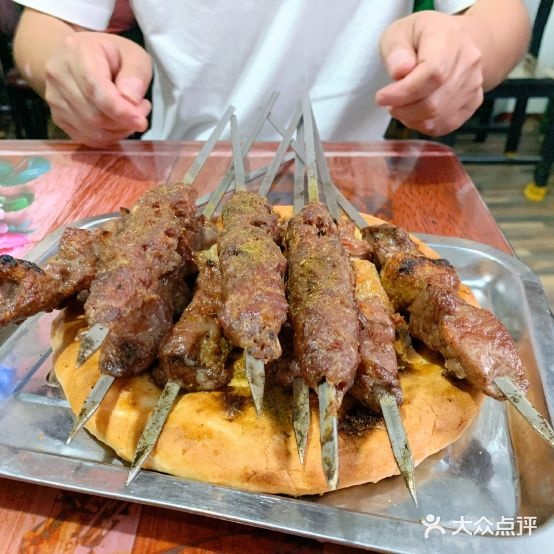 热火烤炮肉店