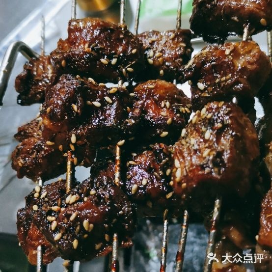 海拉尔曼羊鲜串烤吧(营部街店)