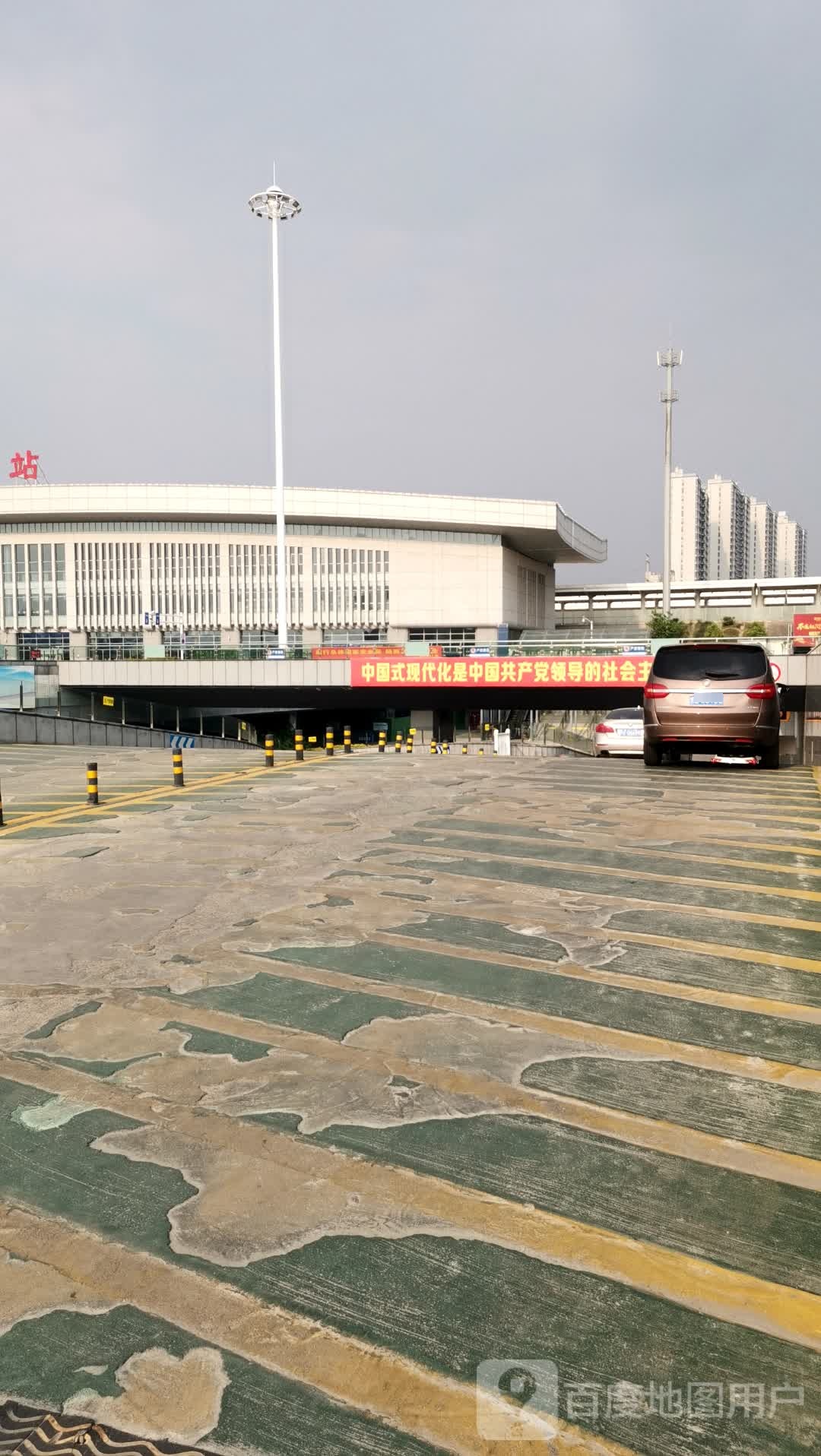 马鞍山东站-地下停车场