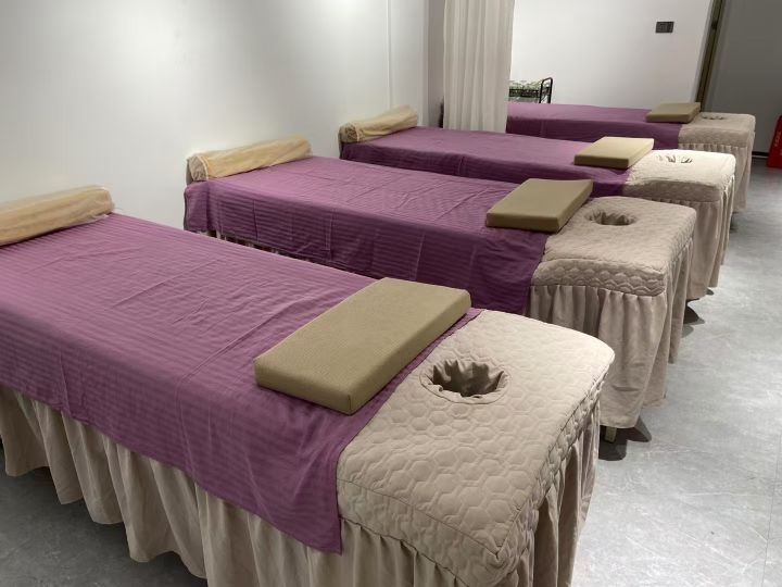 孙师盲人按摩店