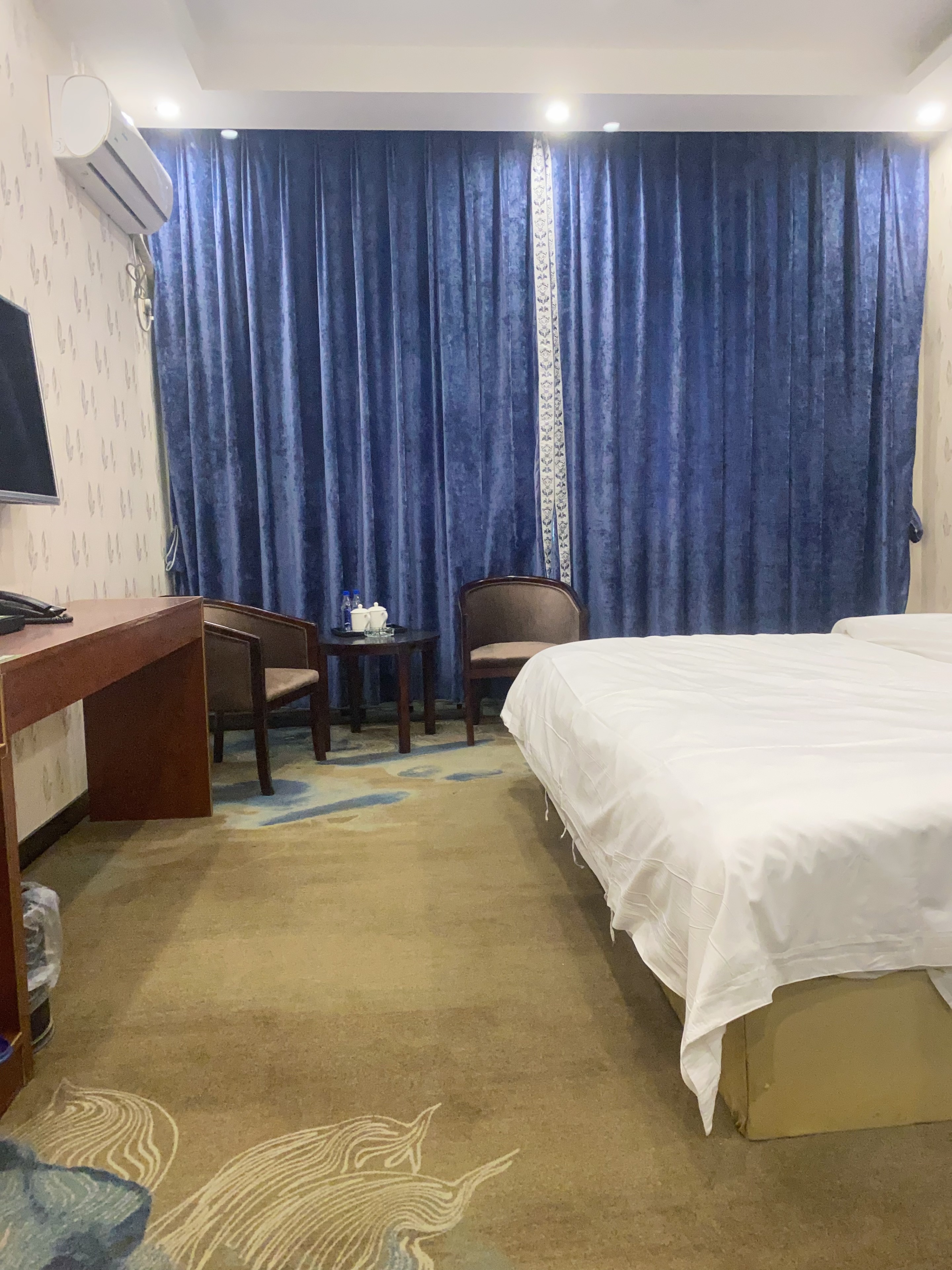 雅致景观大床房（含双人营养早餐）