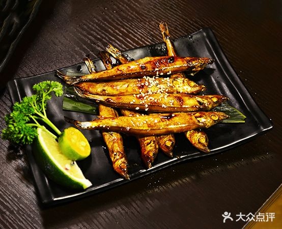 悟川烧烤·龙虾是招牌(云浮店)