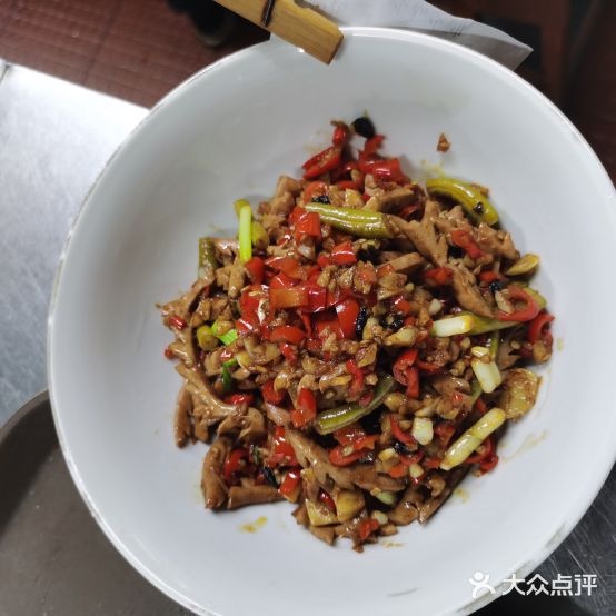 衡地道·叁菜一汤(东莞庄路店)