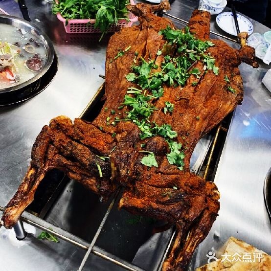 老宋庄海兰云天烤全羊(招商江湾城店)