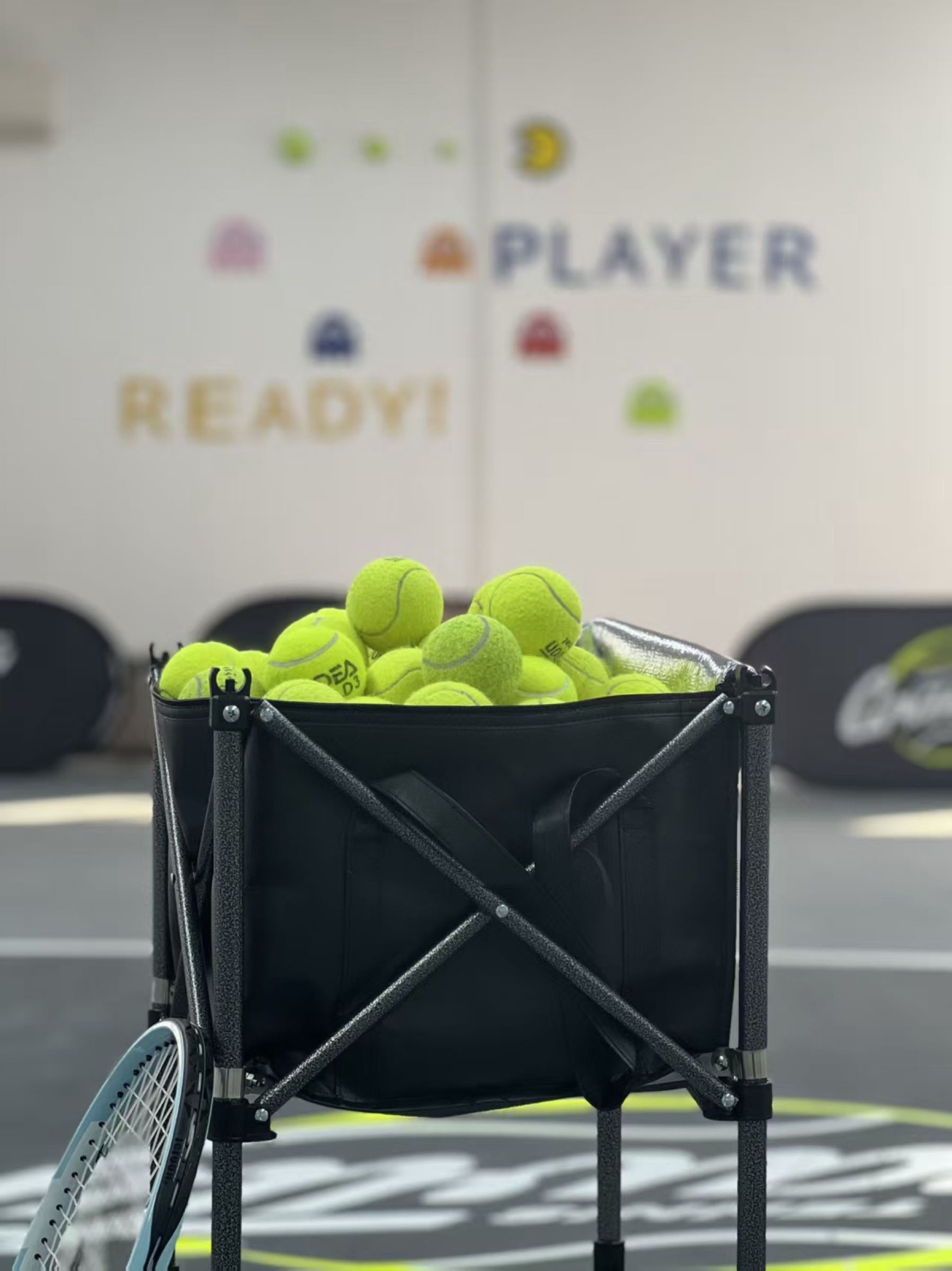 网球引力24H自助网球训练馆