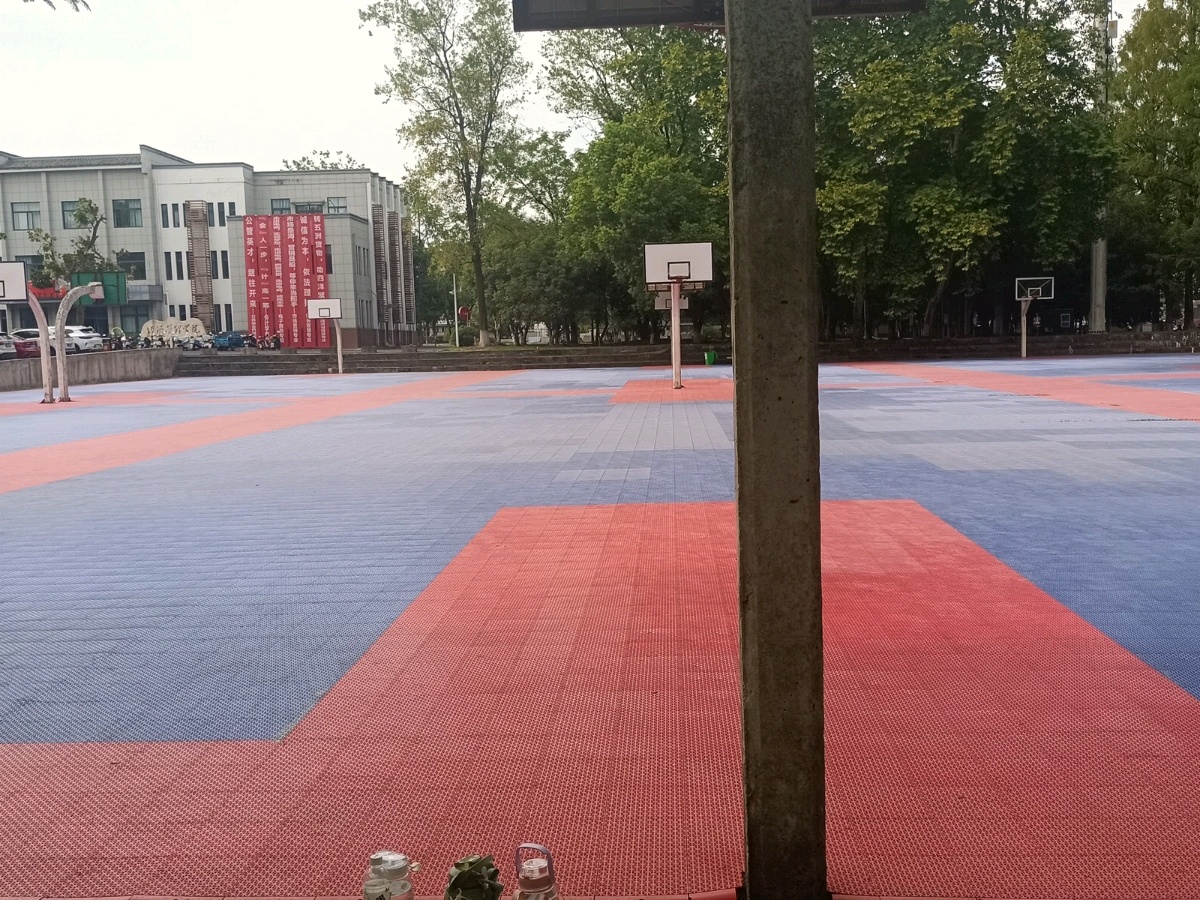 黄山学院(横江校区)-篮球场