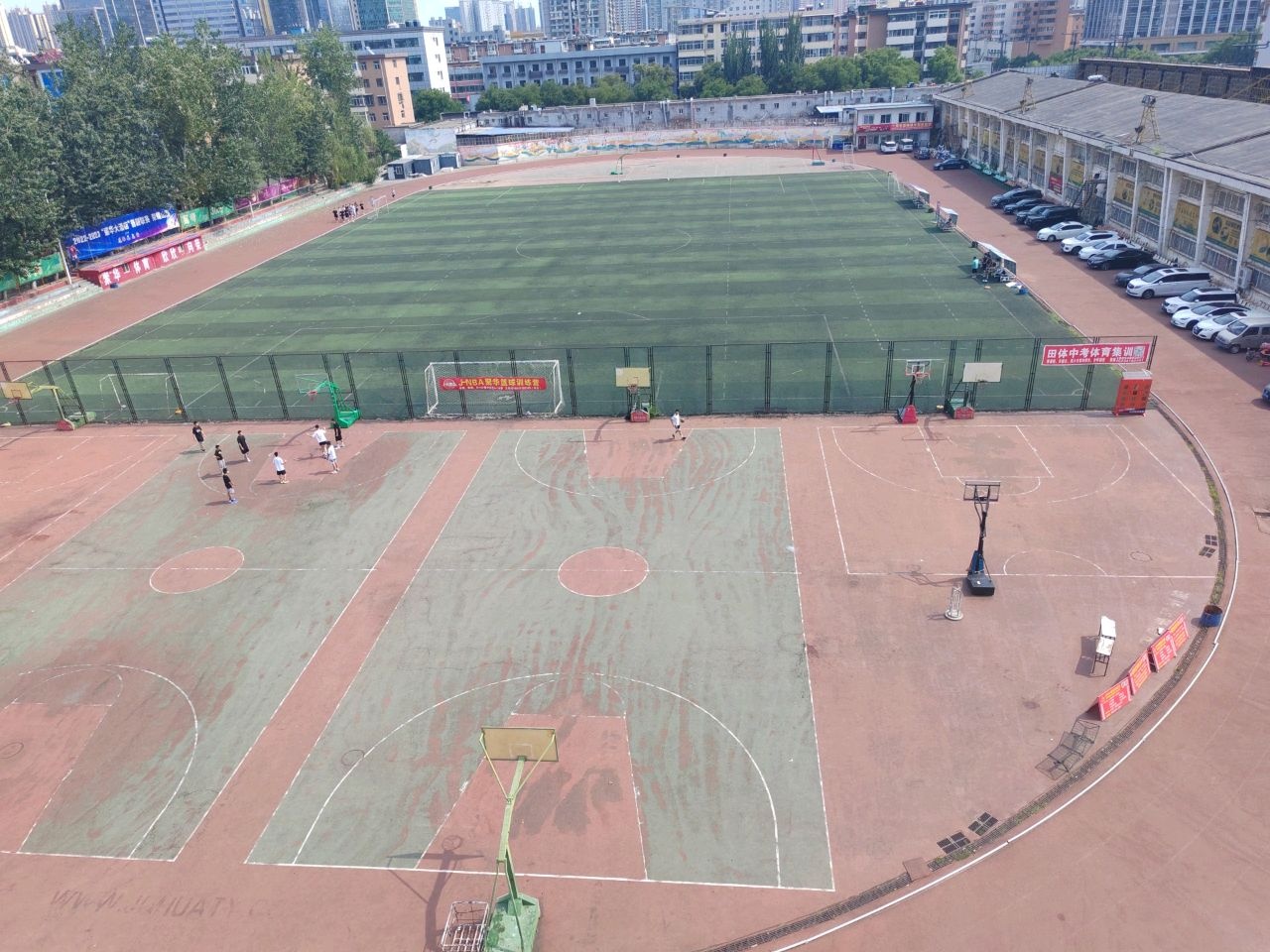 田体中考体育馆基地